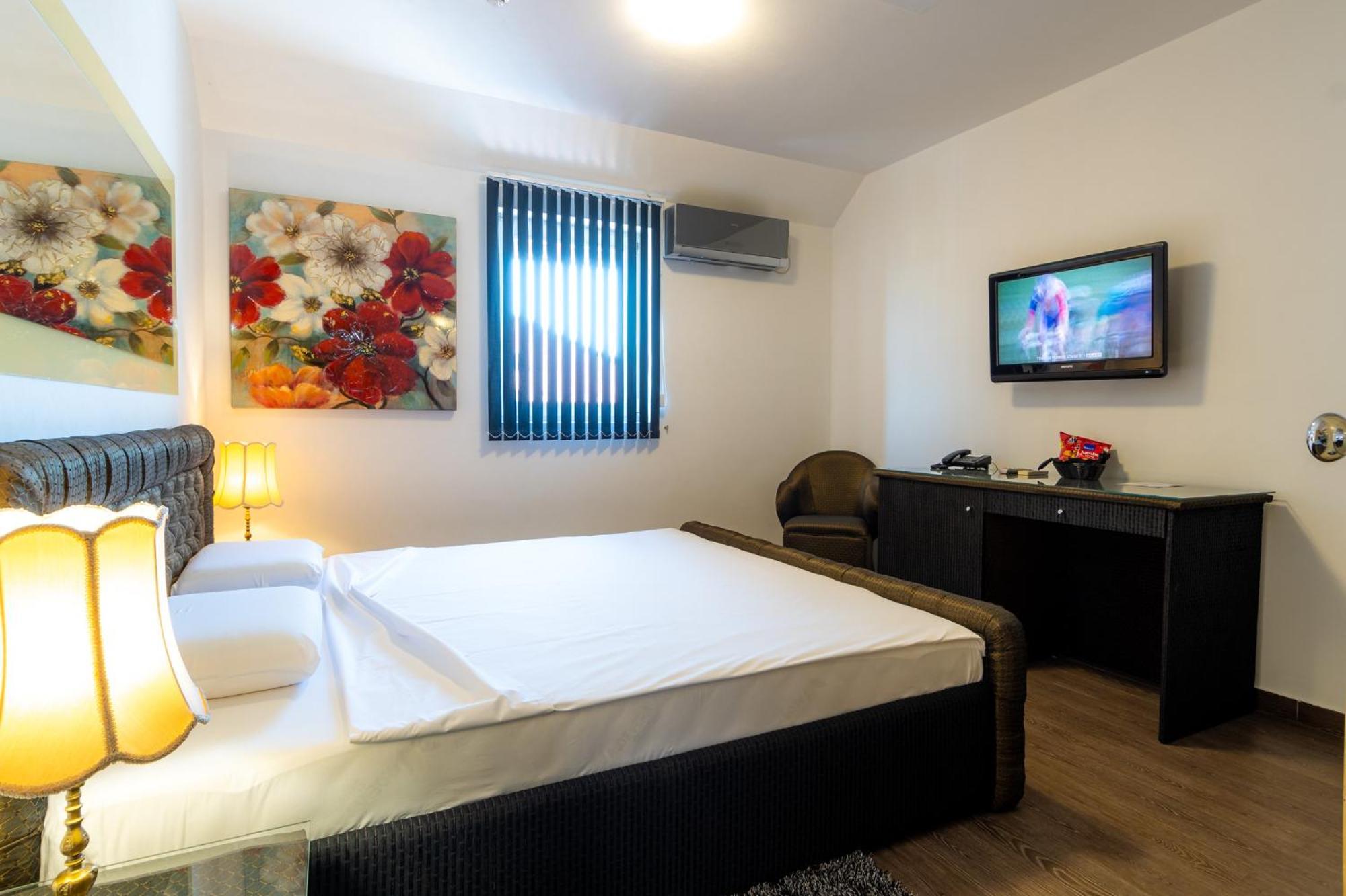 Olympic Wellness & Spa Hotel Belgrade Exterior photo